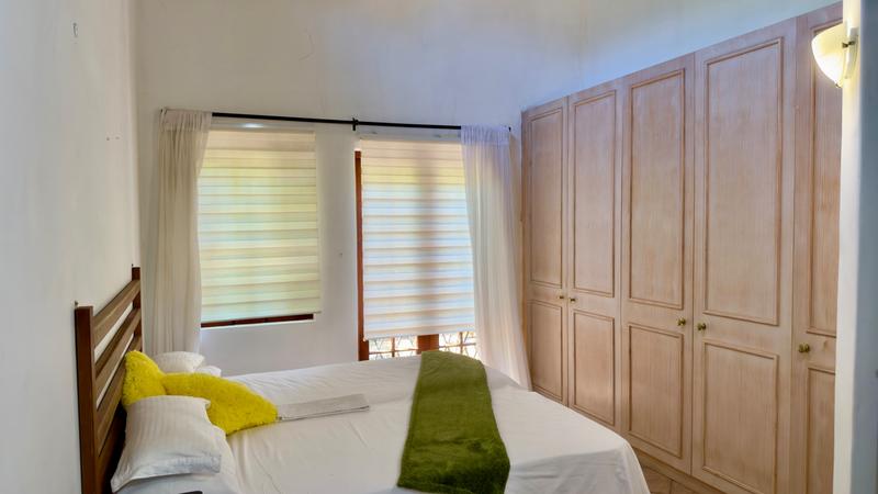 9 Bedroom Property for Sale in Hout Bay Western Cape